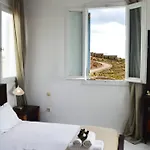 Suites ホテル